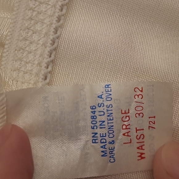 Vintage Unbranded Lace Trim Half-Slip with Side Slit - Picture 9 of 10